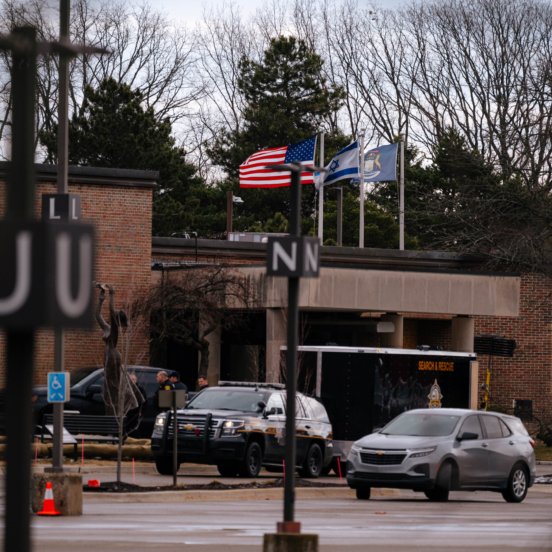 The Michigan Synagogue Attacker Was a Quiet Restaurant Worker