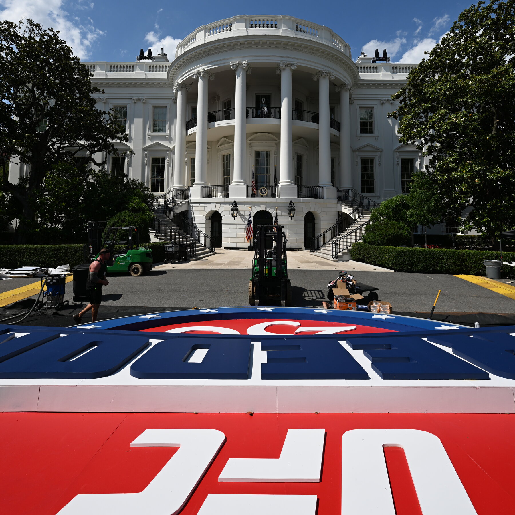 How to Watch the U.F.C. 250 Freedom Fights at the White House